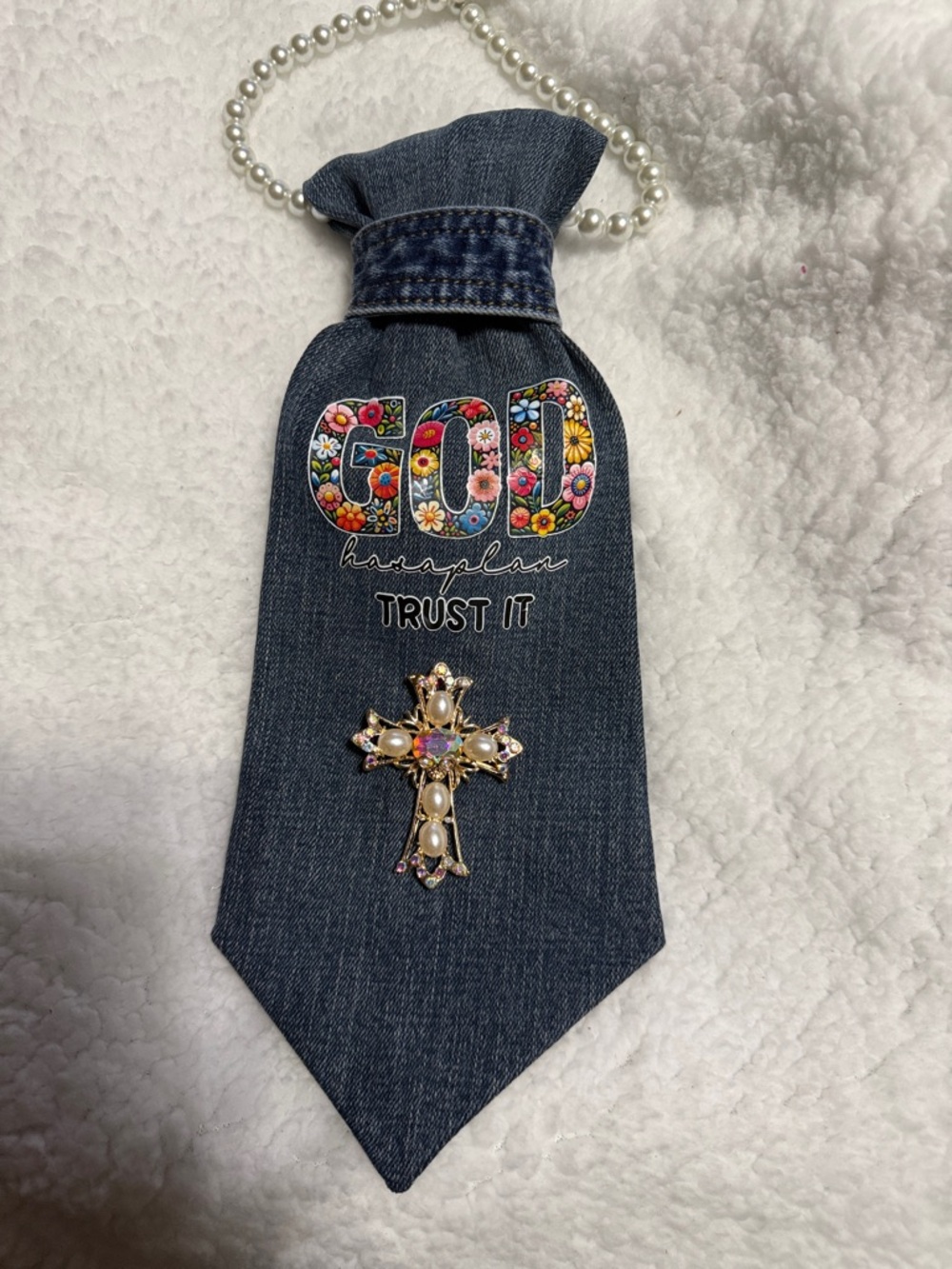 Gold-tone Cross Brooch with Pearls and Aurora Rhinestones Necklace